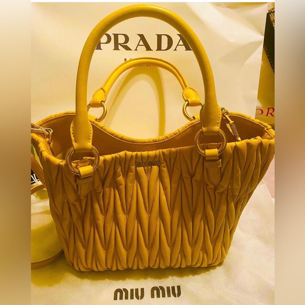 Miumiu by prada